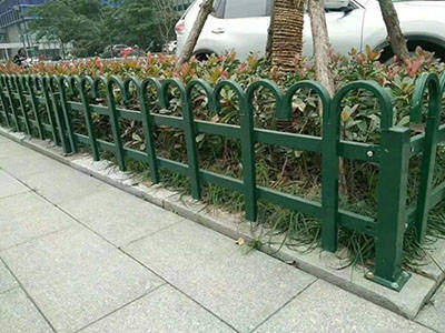 上海鋅鋼草坪護欄圖片3