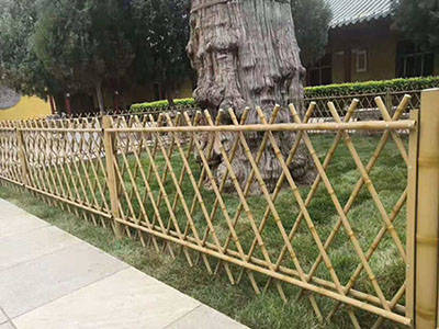 上海景區(qū)竹節(jié)護(hù)欄圖片2